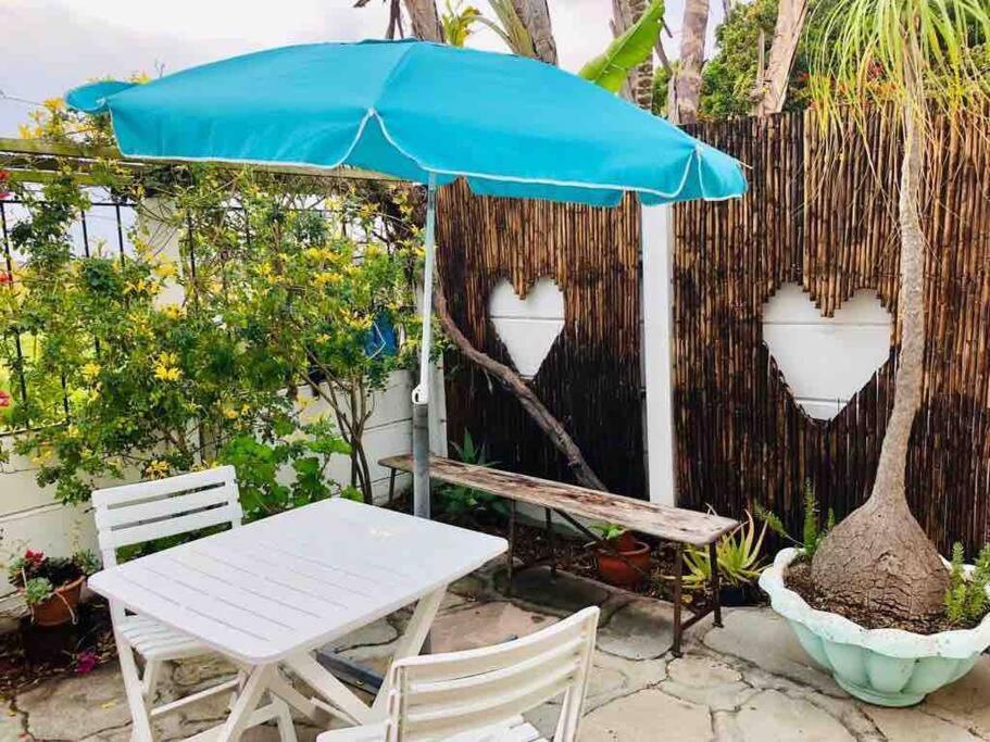 The Speckled Egg, 4 Promenade Rd, Lakeside, Ciudad del Cabo Exterior foto
